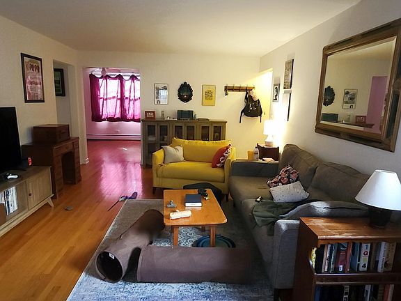 3rd image of 1300 W Farwell Ave #2A-39