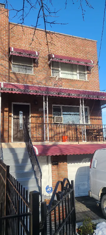 Amazing unit in a nice and quiet location — Photo 1