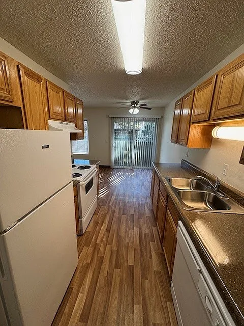 Crescent Ridge