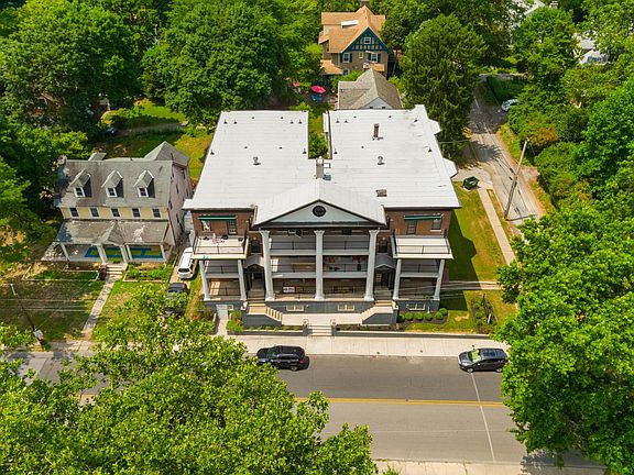3rd image of 104 S Lansdowne Ave