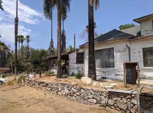 101 W La Cadena Dr, Riverside, CA 92501