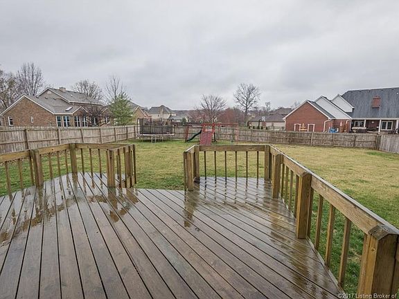 3rd image of 1085 Chapel Creek Trl