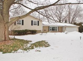 2716 Ravine Way, Green Bay, WI 54301
