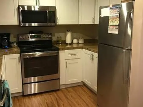 3465 8th Ave W, Seattle, WA 98119