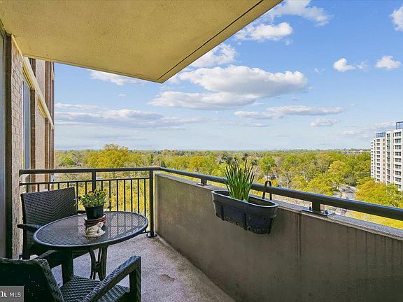 2nd image of 4620 N Park Ave APT 1205