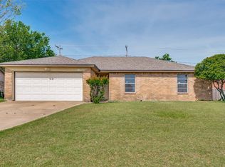 7105 Hanging Cliff Pl, North Richland Hills, TX 76182