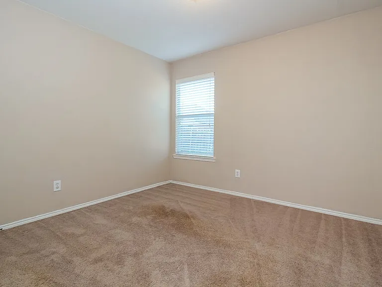 310 Ohara — Photo 14