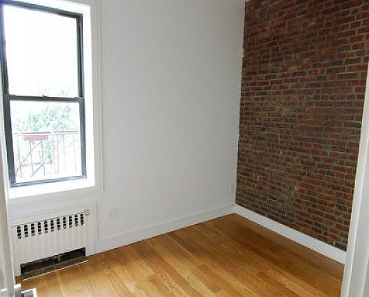 3rd image of 291 Eastern Pkwy APT 17