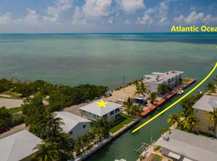 945 98th St, Marathon, FL 33050