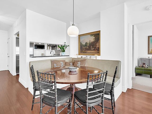 3rd image of 45 Park Ave APT 1002