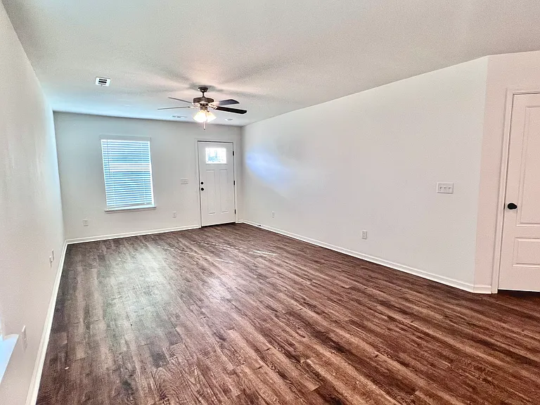 311 Alex Jordan Dr — Photo 6