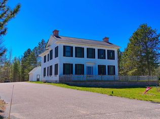 152 Brewer Dr, Marquette, MI 49855