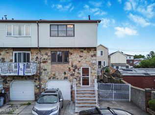 83 Cedar Grove Ct, Staten Island, NY 10306