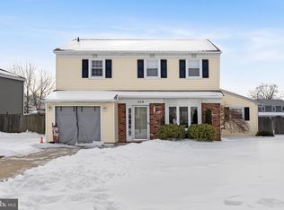 308 Thackeray Ln, Williamstown, NJ 08094