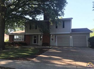 5601 SW 23rd St, Topeka, KS 66614