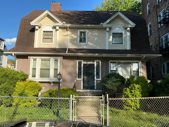 12 N 21St St, East Orange City, NJ 07017