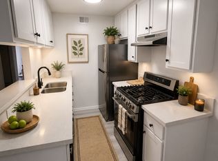 5531 Corteen Pl, Valley Village, CA 91607