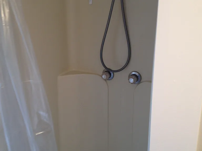 207 Linn St #2 — Photo 11