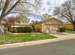 10403 Schenley Park Dr NE, Albuquerque, NM 87123
