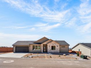 1193 W Kokopelli St, Hildale, UT 84784