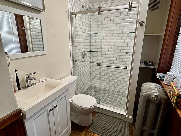 5th image of 11 Fairfield St #1