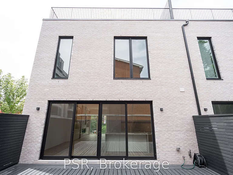 381 Madison Ave — Photo 7