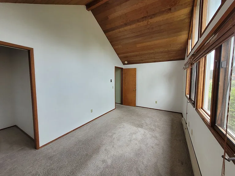 5507 Haida Way — Photo 37