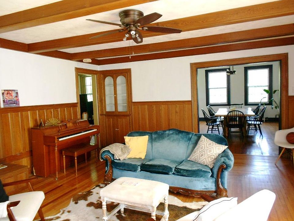 319 Main St, Unadilla, NY 13849 Zillow