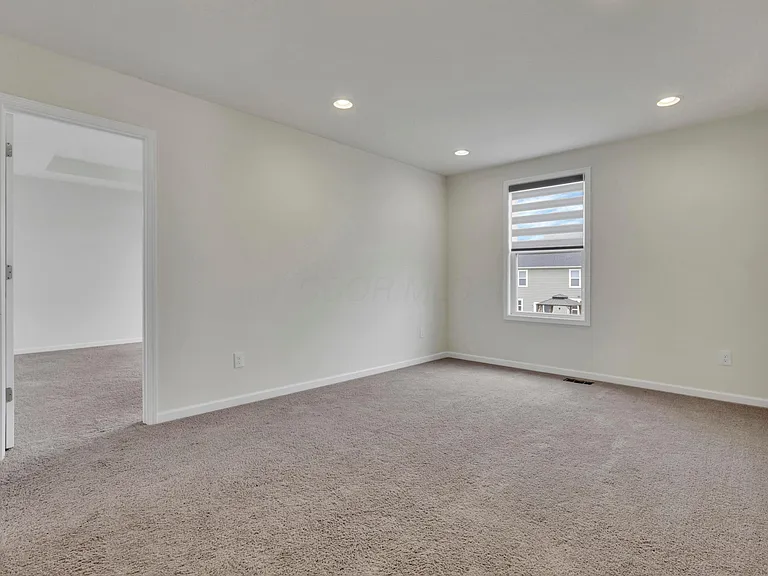 241 Sunstone Ln — Photo 30