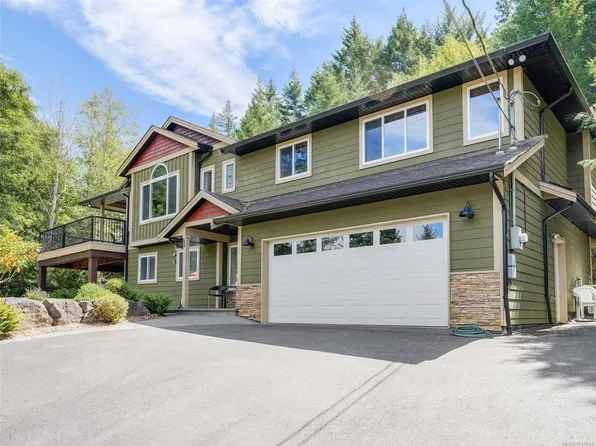 1420 Elan Pl, Capital, BC V9Z 1B2