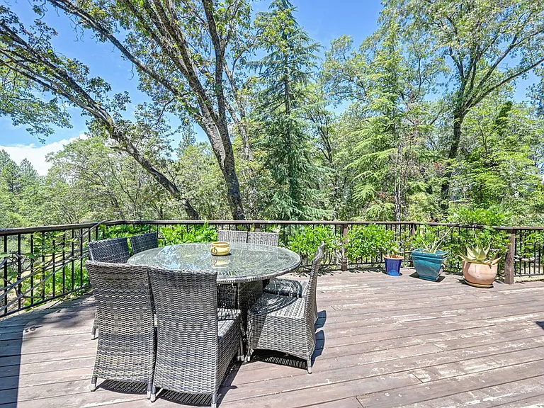 16832 Alice Way — Photo 81