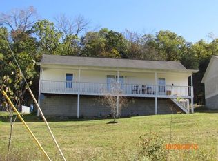 203 Sandy Hill Rd, La Follette, TN 37766
