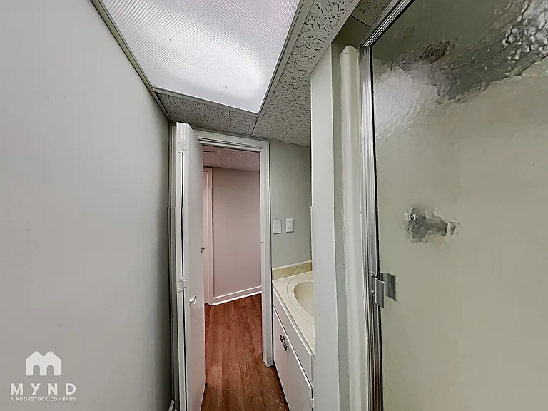 1840 Westridge Dr — Photo 10