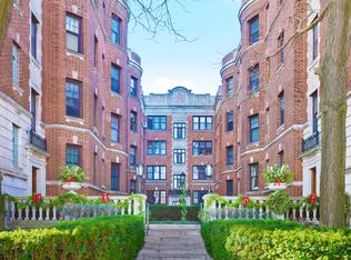 2328 N Lincoln Park West Ave #3C, Chicago, IL 60614
