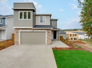 18505 SW Snowglade Dr, Beaverton, OR 97007
