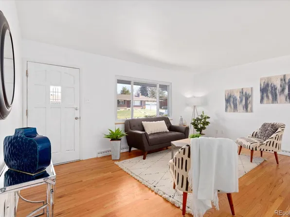 7896 E Jefferson Pl, Denver, CO 80237