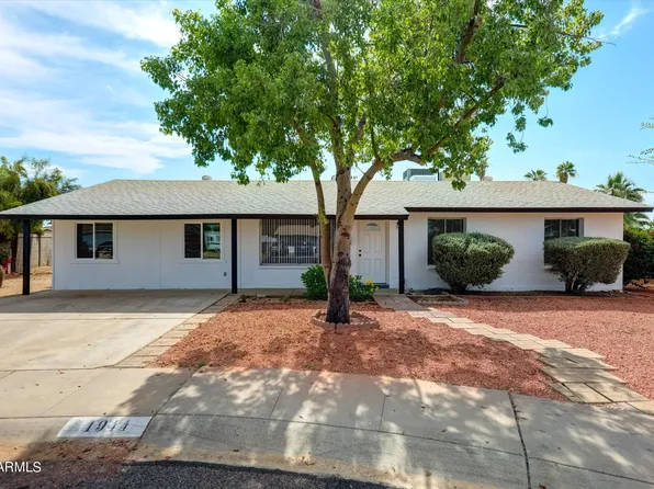 1944 W KIMBERLY Way, Phoenix, AZ 85027