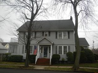 1208 Burnham Ave, Des Moines, IA 50315