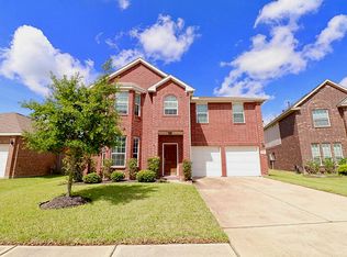 8406 Burlington Trl, Rosharon, TX 77583