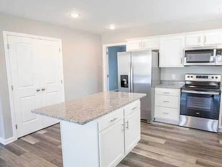 1097 Judah Bear Blvd — Photo 5