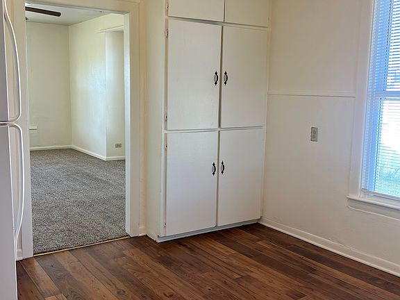 4th image of 1804 1st Ave