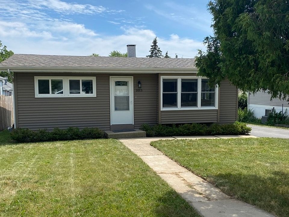 1013 Oakwood Dr, Round Lake Beach, IL 60073 Zillow