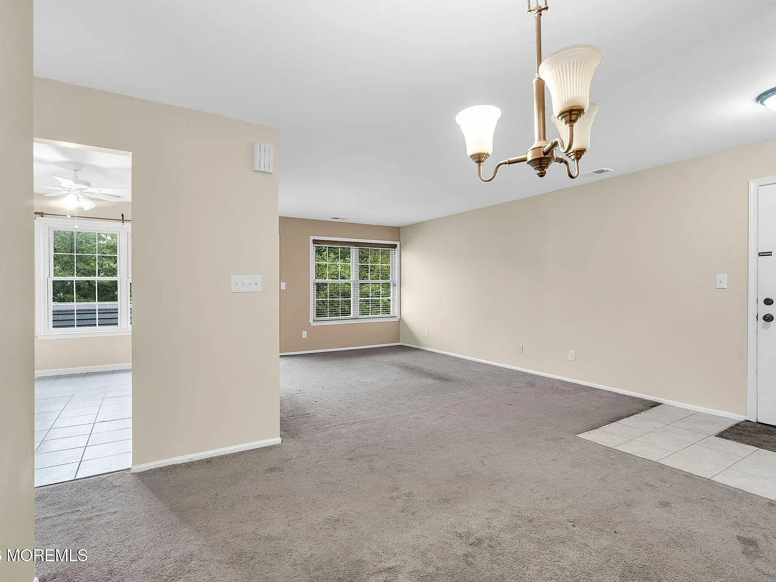 2 bed, 1044 sqft, $2,275 — Photo 2