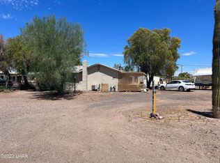27967 Norris Ave, Bouse, AZ 85325