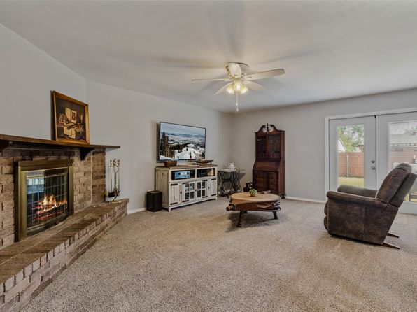 512 Woodcrest Way, Forney, TX 75126