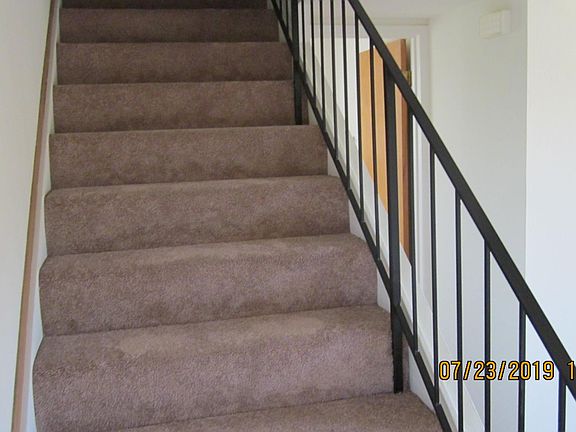 4th image of 10256 Alpine Dr APT 3