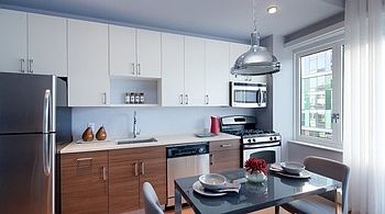 5th image of 544 Union Ave APT 2Q