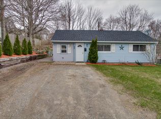 92 Bailey St, Worcester, MA 01602