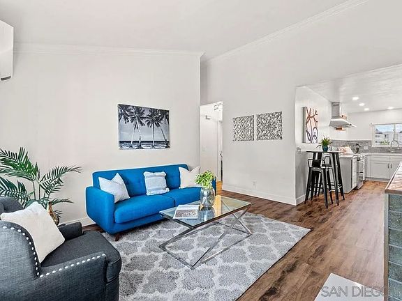 3rd image of 2538 C St APT 6