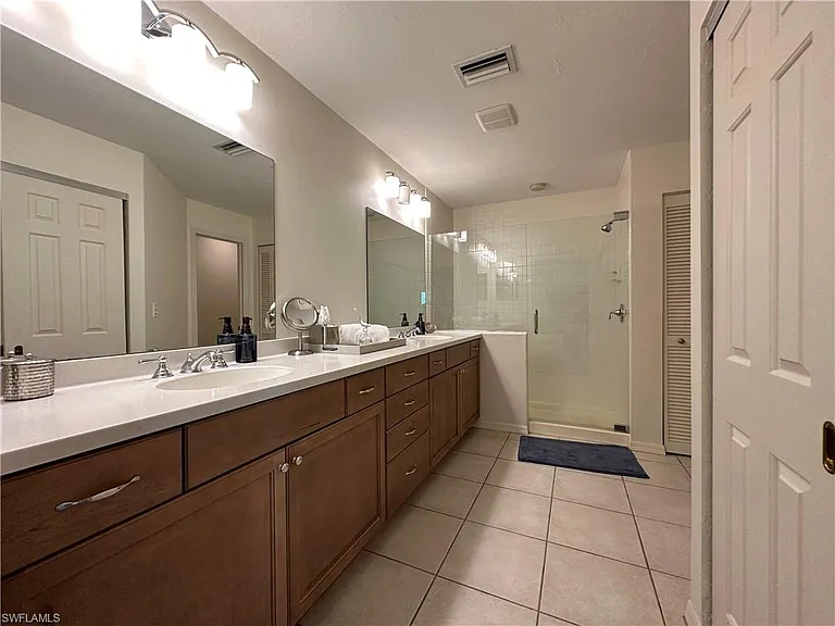 829 Reef Point Cir #46 — Photo 12
